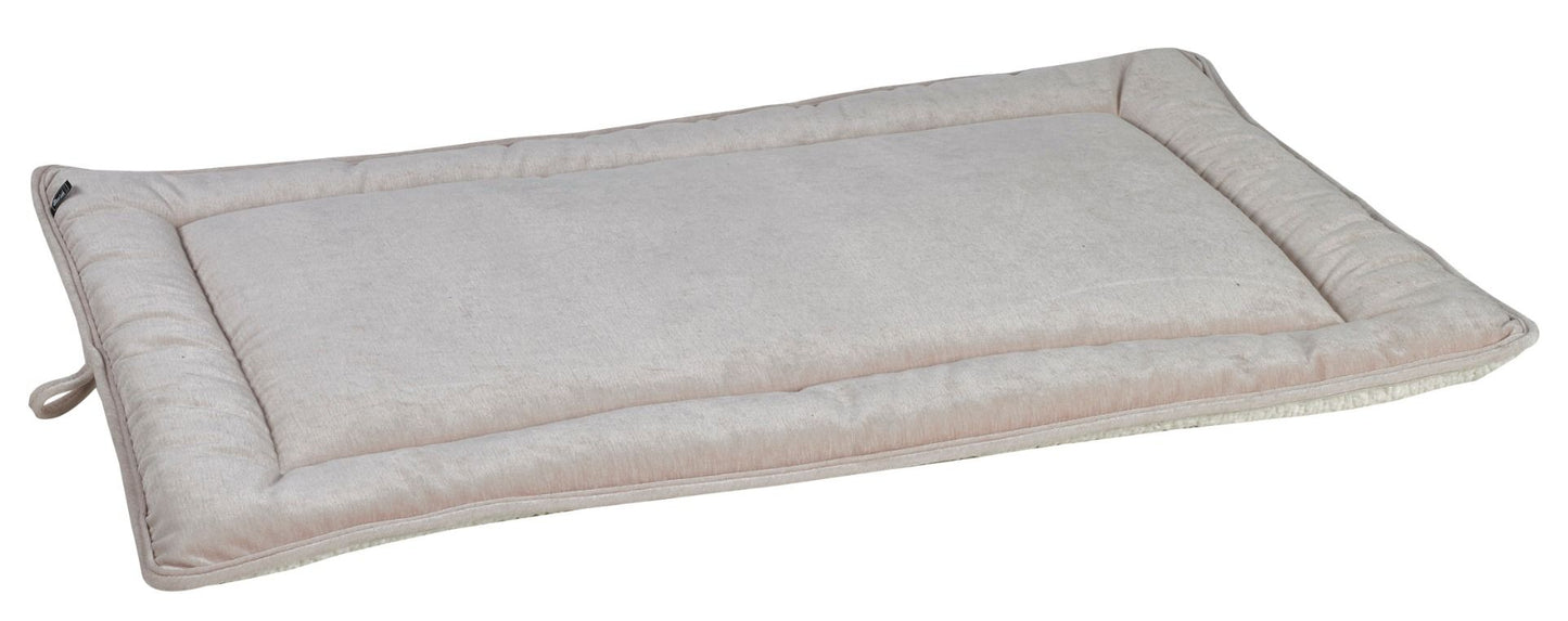 Cosmpolitan Mat Microvelvet