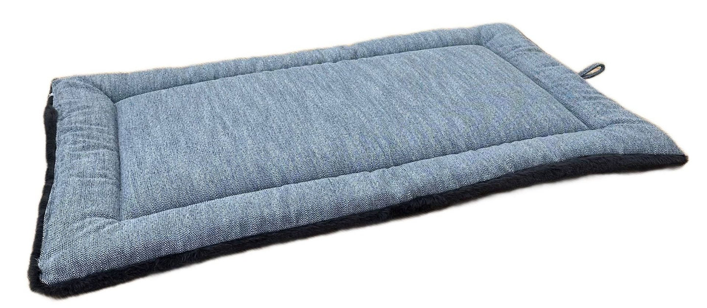 Cosmpolitan Mat Microvelvet