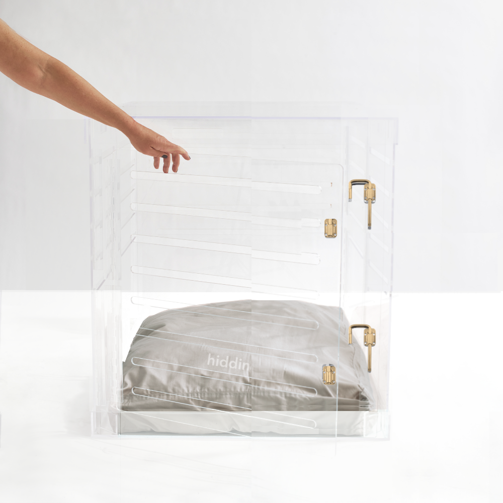 Large Crate (Gold Latch)