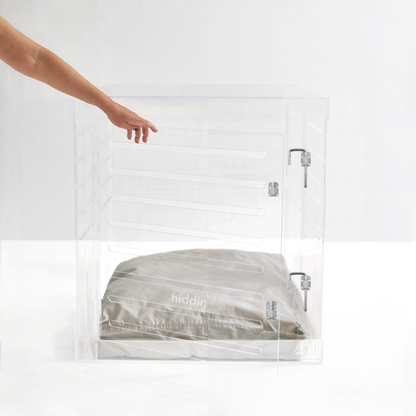 Large Crate (Silver Latch)