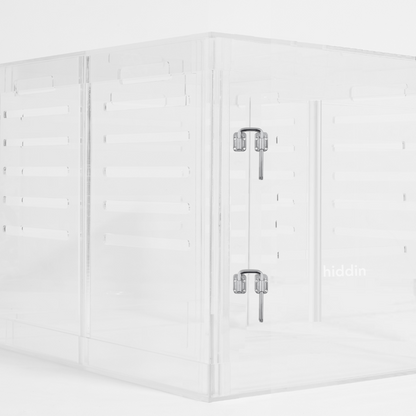 Large Crate (Silver Latch)