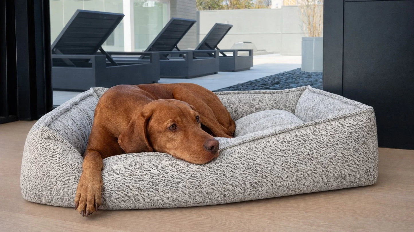Rectangle Sterling Lounge Bed Bowsers